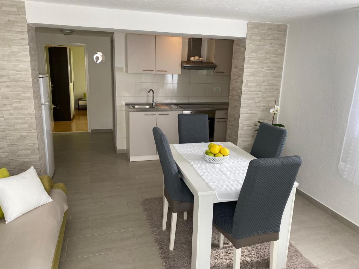 Apartment Carmen Trogir Exteriér fotografie